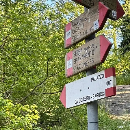 La Serra * 카스틸리오네 델 페폴리